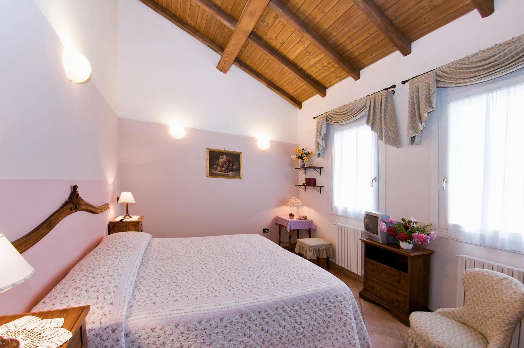 Agriturismo Alla Casella Ferrara Exterior photo